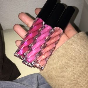 THREE Stunning Lip Glosses + FREEBES